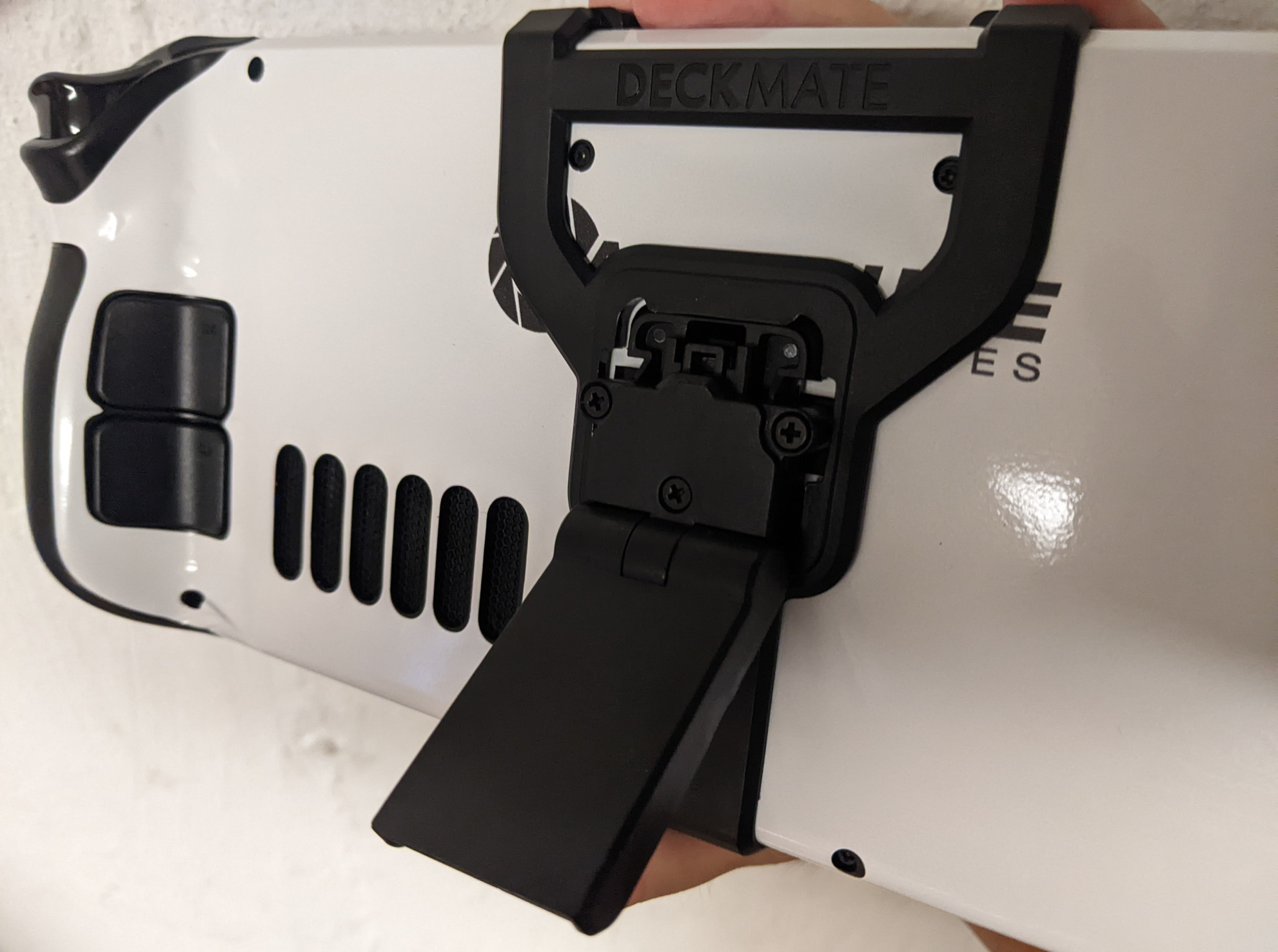 deckmate kickstand