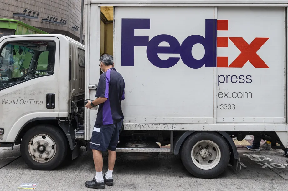 FedEx to Start Taking Photos of Deliveries (US and Canada)