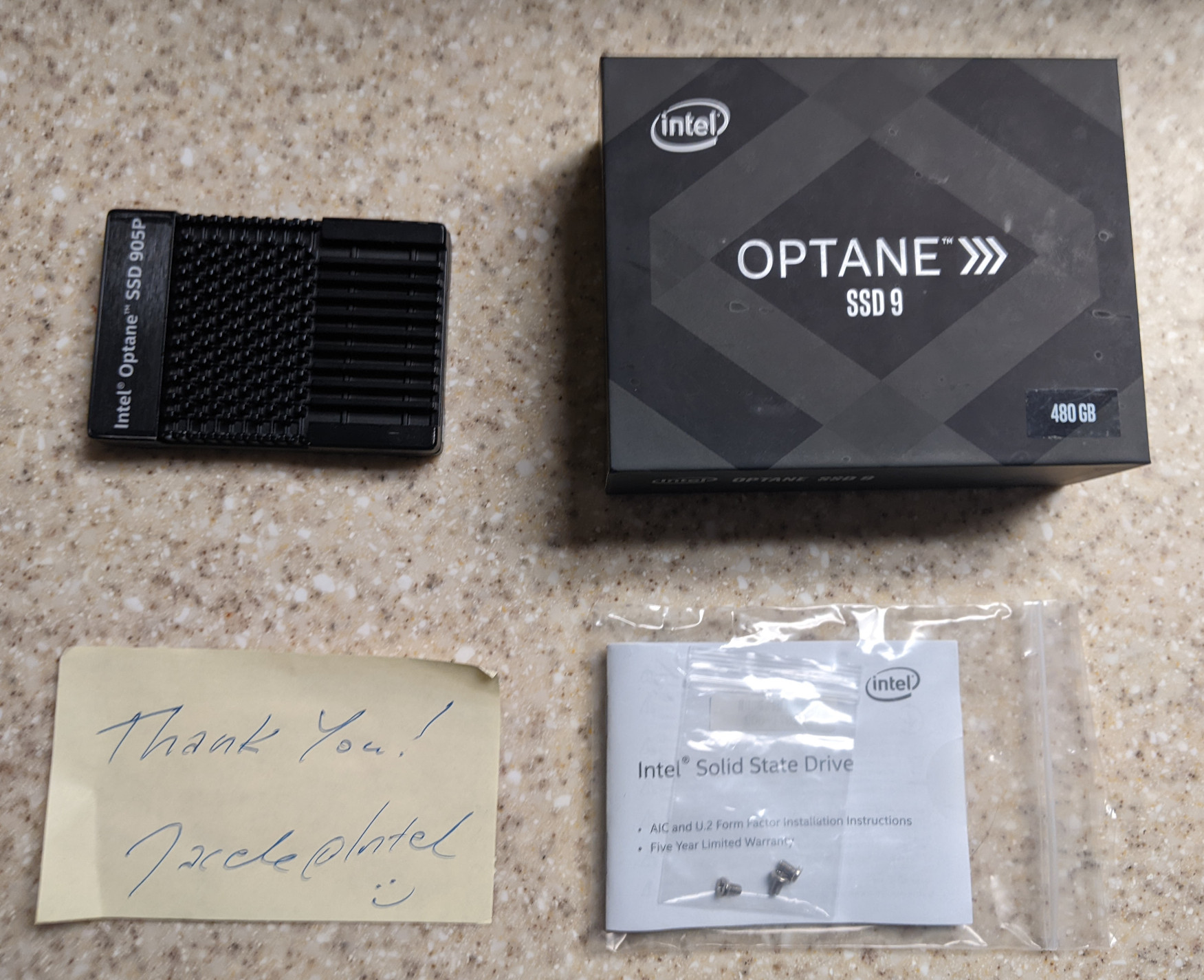 Intel Optane 905p contents