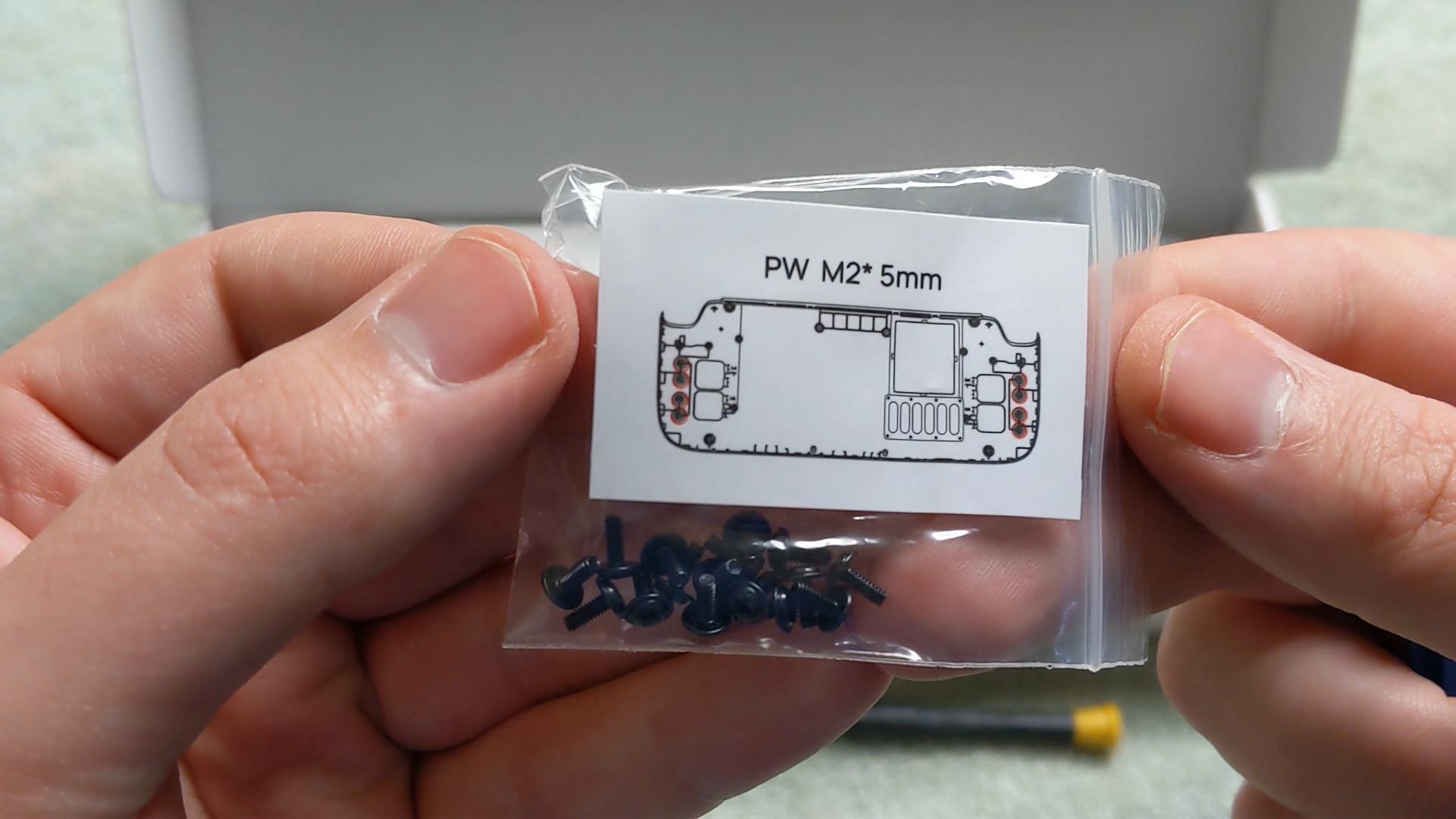 JSAUX clear case screws