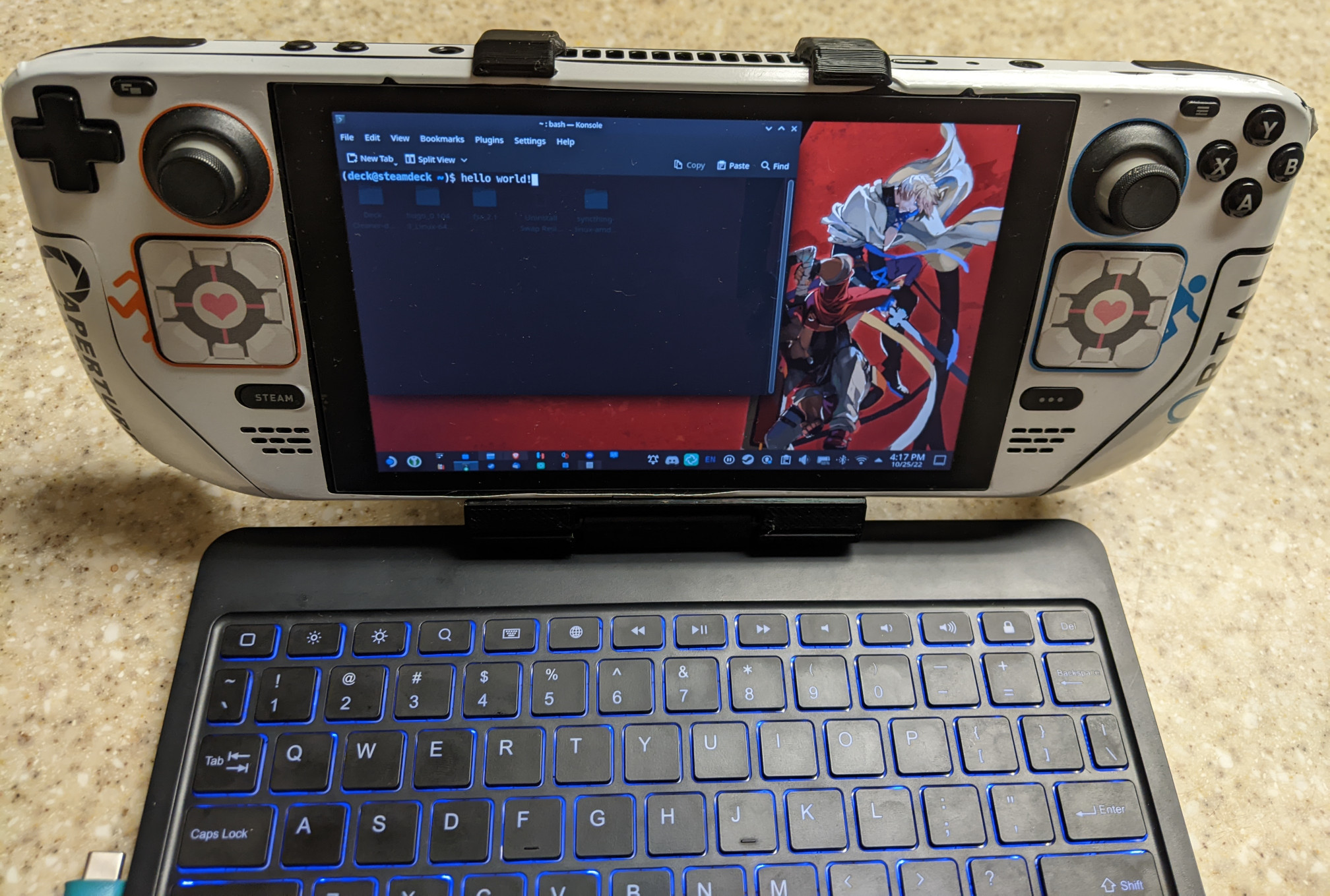 DeckTop typing hello world in terminal