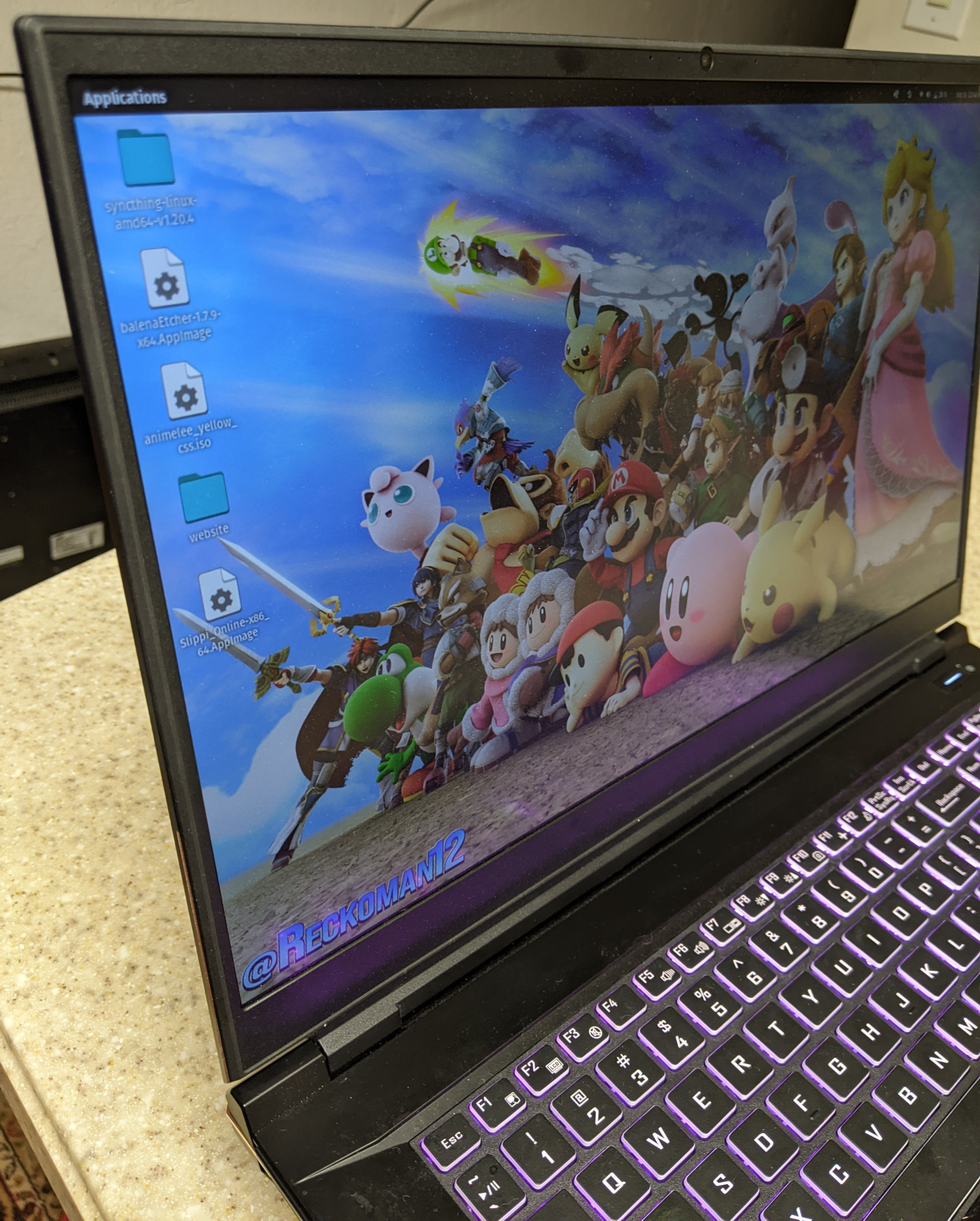 Oryx Pro screen left side