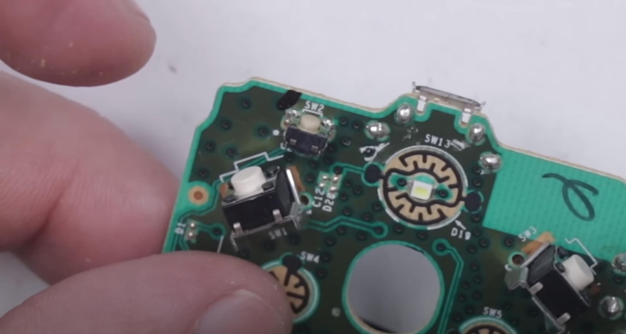 Xbox One controller PCB